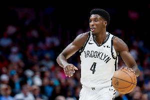 篮网官方：因右脚踝扭伤德雷克-鲍威尔本场不会回归