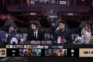 这次还能巅峰对决吗？KT击败T1拿下赛点，去年T1在一比二落后的情况下击溃了BLG