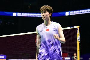 陈雨菲2-0击败刘雨馨，晋级全运会羽毛球女单16强