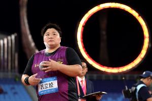 传奇告别！巩立姣社媒征集祝福，夺冠后采访：可能是最后一次比赛