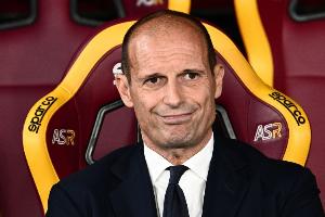 意媒：囧叔要求引进强力中锋，大菲尔、莱万、齐尔克泽是潜在候选