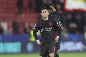 TA：埃切维里在药厂枯坐板凳，未来回到曼城对他是一个安全的选择