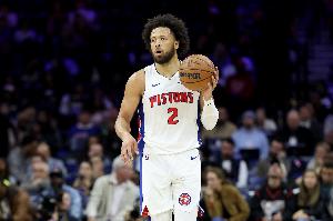 MVP级别！CC近6场场均轰30.7分9.7助7板1.7断 投篮命中率45.1%