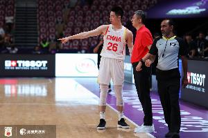 媒体人：别想亚洲杯亚军如何如何 中国男篮需要减压然后坚决进攻