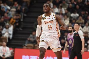 欧媒：迪亚洛收到CBA球队的报价 可能重返中国联赛打球