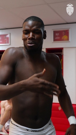 魔性！博格巴时隔2年多重返赛场，在摩纳哥更衣室激情热舞