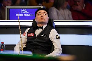 优秀！已有6名中国球员晋级英锦赛16强，雷佩凡、周跃龙今晚出战