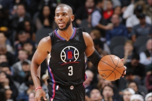 解说：就算是裁掉了保罗 快船也未必能改变现状吧？