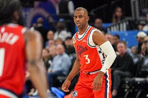 弗兰克：我对快船战绩负全责 不是用保罗当替罪羊来掩盖我的失误