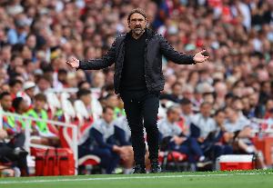 利兹联主帅：作为升班马球队，我们必须采用更务实的踢法