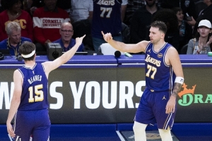 NBA彩经：76人击退勇士 湖人做客不敌猛龙 鹈鹕不敌森林狼