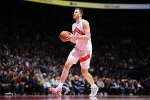 场均10.6分8.3板！明天猛龙主场迎战湖人 珀尔特尔因伤病管理缺阵