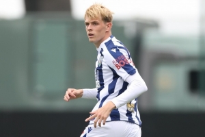 西布朗主帅：科利尔受伤严重，他已返回曼联接受伤病评估