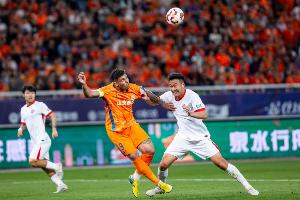 中超官博：克雷桑直接参与83粒进球，为中超同期球员中最高