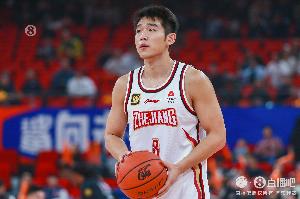 只投丢一球！陆文博8中7&三分3中3拿到17分 另有2板1助1断