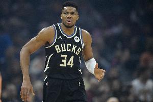 字母伤缺2-4周！解说：希腊怪物已打完在雄鹿最后一场比赛了吗？