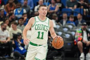 全能表现！普理查德21中8拿到20分6板8助1断 正负值+27