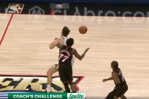 勇士关键失误！名记：面对防守压力发边线球真是被低估的技术