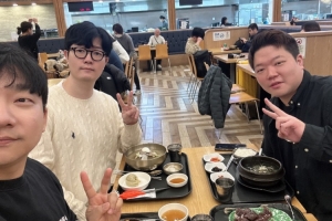 吃了波大的经纪公司Shadowcorp分享与Shine Kim教练的合照