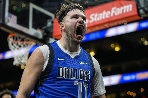 半场三双多难？算今日杰伦约历史仅6人 欧洲三白 神将斩洛城双雄