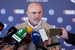 德拉富恩特：世界杯没有比赛是容易的，我们的目标不仅是小组晋级