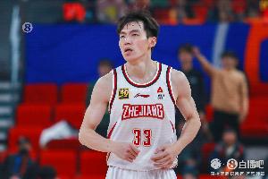 关键三分收比赛！吴前出战35分钟 三分6中3拿到13分3板8助2断