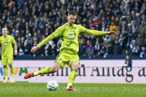 利兹联中场：对阵曼城可能有些不走运，但一周拿4分已经很不错