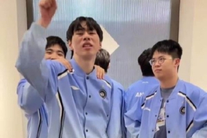 EDG发布选手整活视频：网络上 vs 现实中