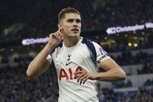 热刺身价变化：范德芬、罗梅罗等5人上涨 哈维·西蒙斯等16人下降