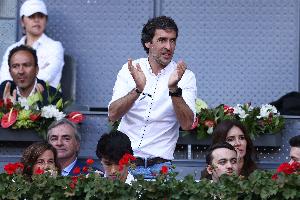 阿隆索帅位不稳！龙赛罗：我建议皇马邀请劳尔执教，他受球迷喜爱