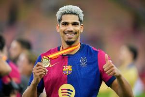 皮克谈阿劳霍心理健康：我也曾穿上一层盔甲 西班牙球迷应该反思