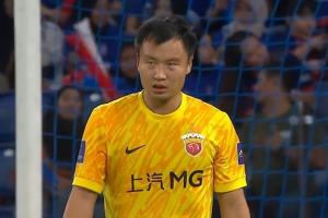 门神！陈威12次扑救助海港拿下1分，对手狂轰48脚打门11次射正