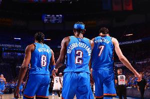 周最佳提名：雷霆SGA&霍姆格伦&杰伦威三人入选 约基奇在列