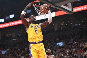 艾顿谈NBA杯：有种NCAA疯狂三月的氛围 我为球迷们感到高兴