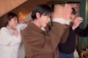 Gumayusi后继有人~Oner与许成范合拍舞蹈视频