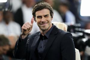 贝尔：我和C罗关系没问题没吵架也没动过手 我从未想要赢得金球奖