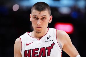 希罗谈4连败：这段时间很艰难 但我们会反弹的 有几天时间休整