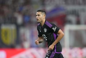 格雷罗冬窗转会本菲卡？孔帕尼：他很重要，我们只会在内部讨论