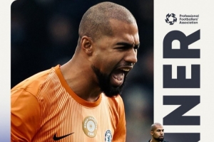 4场仅丢1球，官方：罗伯特·桑切斯当选PFA英超11月最佳球员