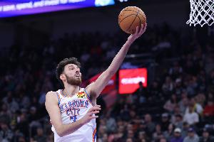 切特谈NBA杯：只要有奖金拿我不会错过这机会 放开打就是了