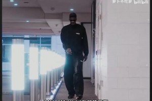 雨夜斩巴黎！拉什福德当年欧冠对阵巴黎的巨星表现！