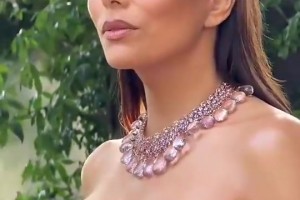 解说老郑：快船现在根本就不是搭配问题 是泰伦卢不行+阵容太老了