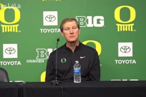 这是绷不住了？诺维茨基：为独行侠球迷难过，比赛确实难看~