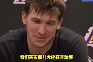 老詹在陪练无对抗的情况下脱手，气的直接踢飞篮球