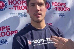 点谁呢？巴特勒：我们的拼劲时有时无，你不能因为投不进就不防守