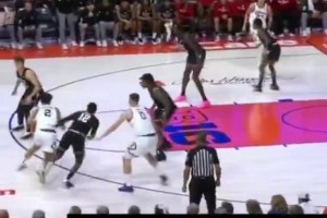 谁？追梦：球队不是一心想赢球 某些人把个人目标凌驾于球队之上