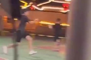 拓记：杨瀚森在12月上旬，有可能会去混音队主场打比赛