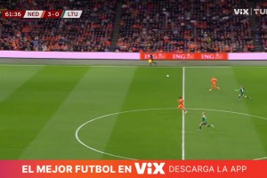 打崩了！巴库替补登场抽射破门，德国5-0斯洛伐克！