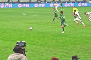 王贺毅暴力突破横敲，帅惟浩抢射破门