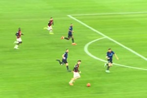 比你多想好几步！拆解梅西经典进球：偏向虎山行！